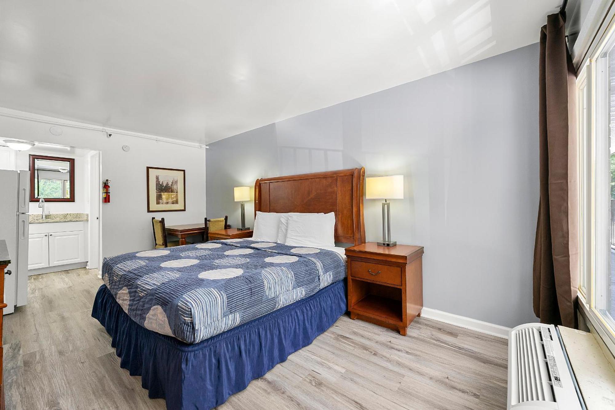 Budgetel Inn And Suites Lodge West Экстерьер фото