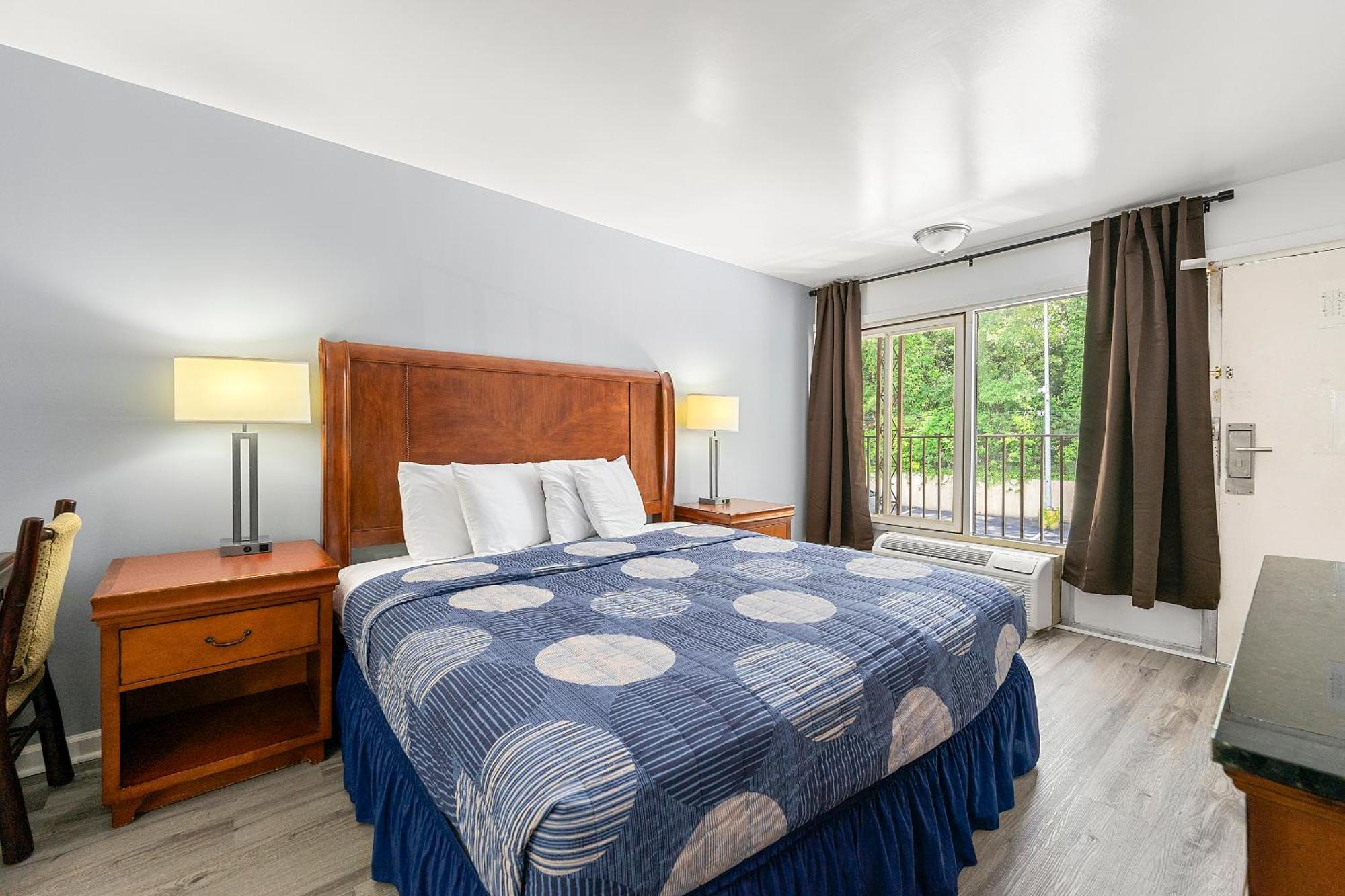 Budgetel Inn And Suites Lodge West Экстерьер фото